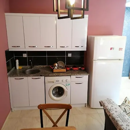 Aziz Apartment